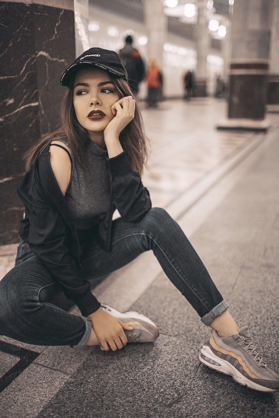 Sassy girls in Praia