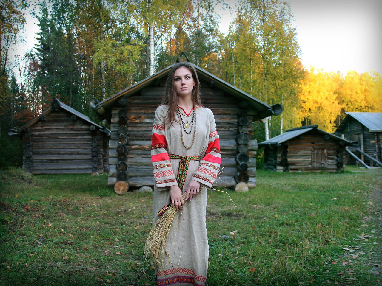 Sexy model Slavic girls in Praia